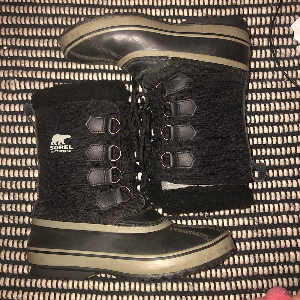 SOREL 164 Pac waterproof Men’s snow boots size 9